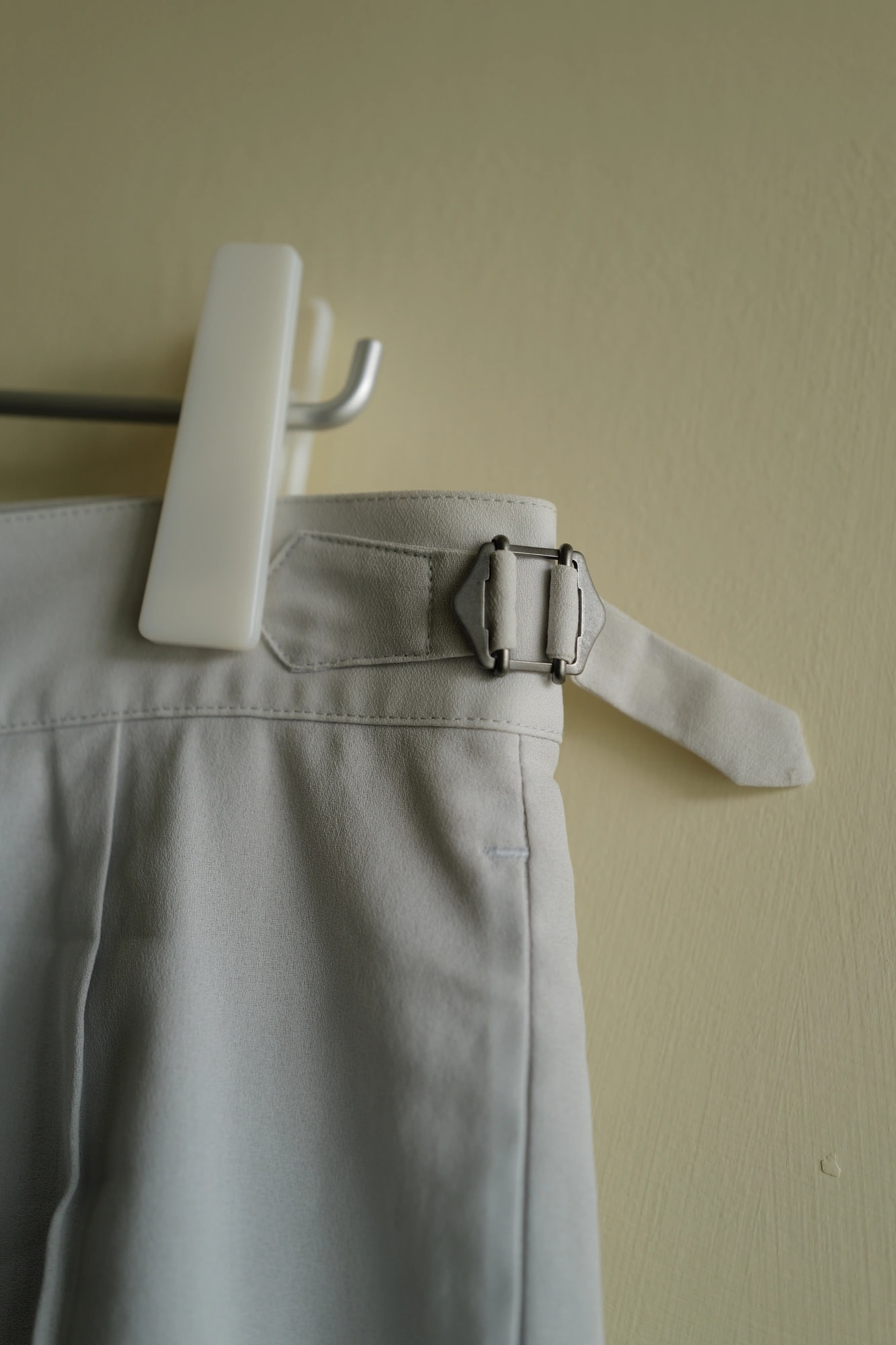 AURALEE Shuttle Georgette Cloth Double Shorts — 2