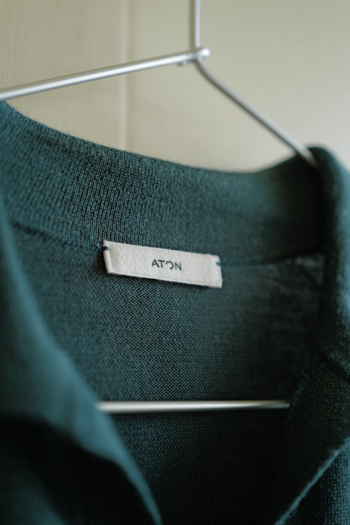 ATON RAMIE CASHMERE SKIPPER POLO SWEATER — 2