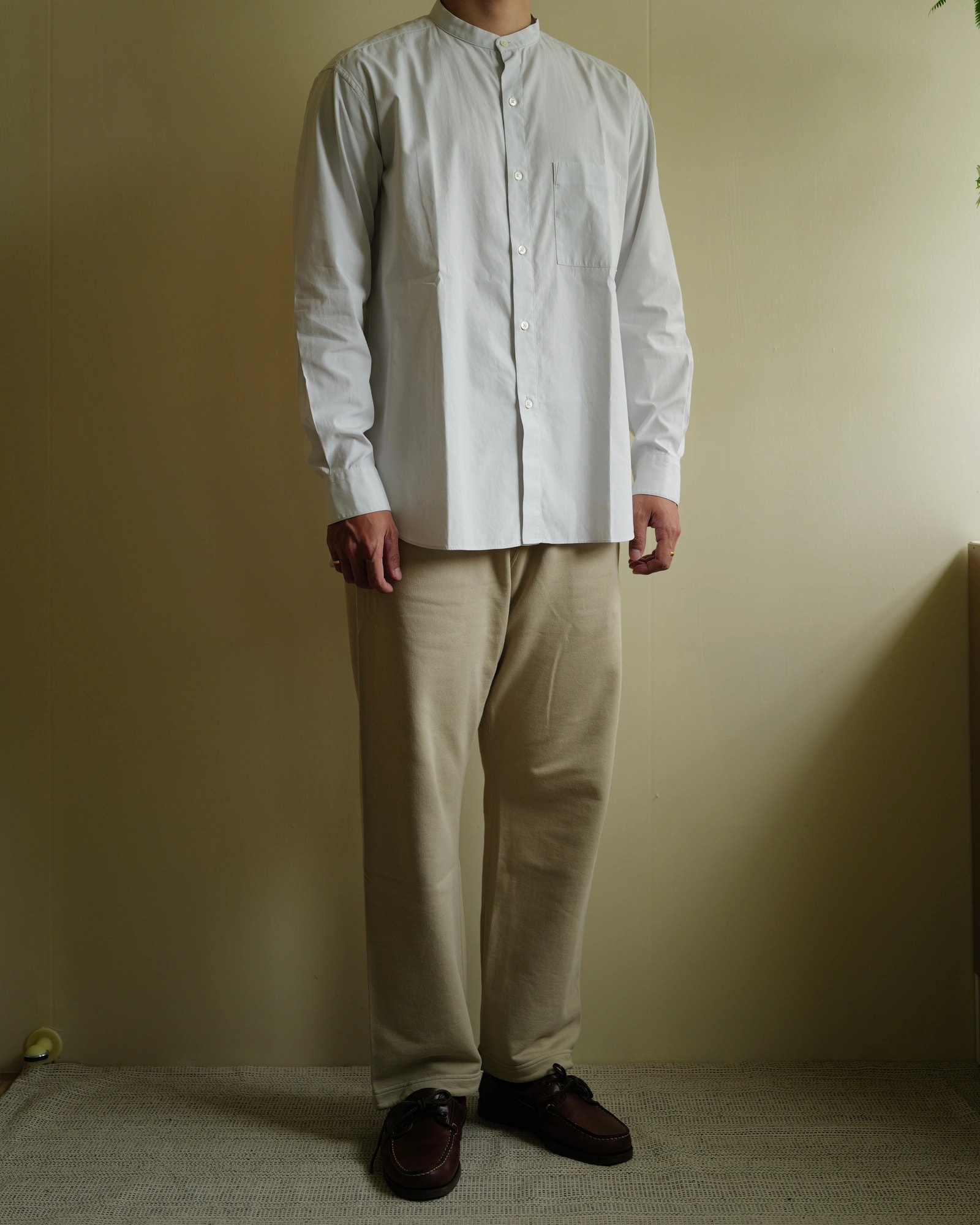 AURALEE Washed Finx Twill Band Collar Shirt UA 別注 — 6