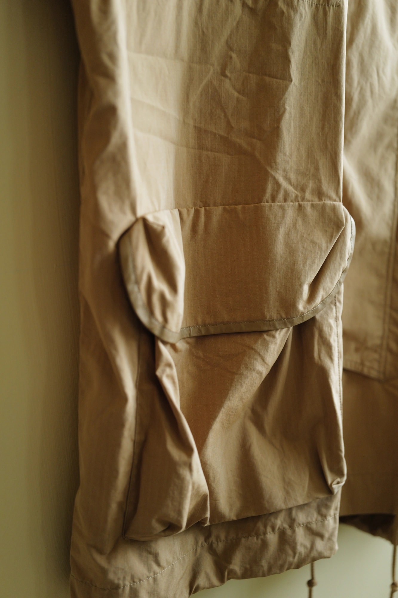 AURALEE Washed Finx Rips Top Chambray Big Field Blouson — 3