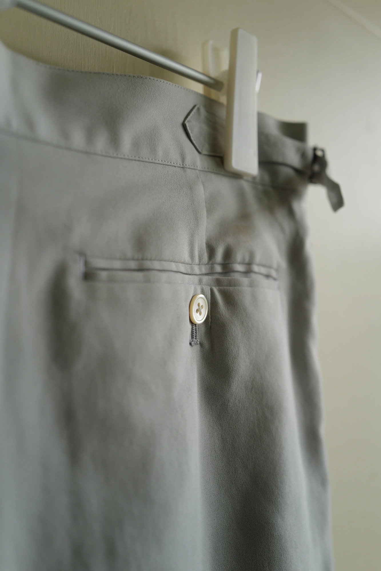 AURALEE Shuttle Georgette Cloth Double Shorts — 4