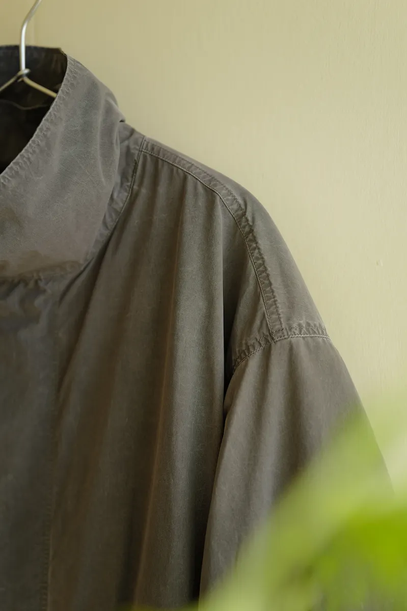 ATON PIGMENT AIR WEATHER SHORT MODS COAT — 2