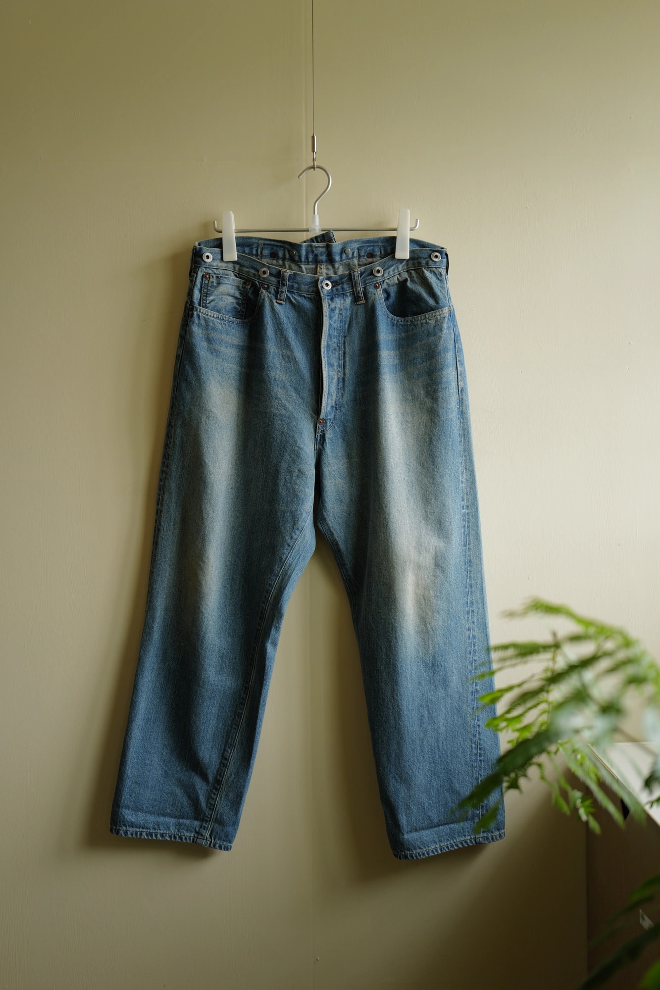 A.PRESSE No.22 Washed Wide Denim Pants — 1