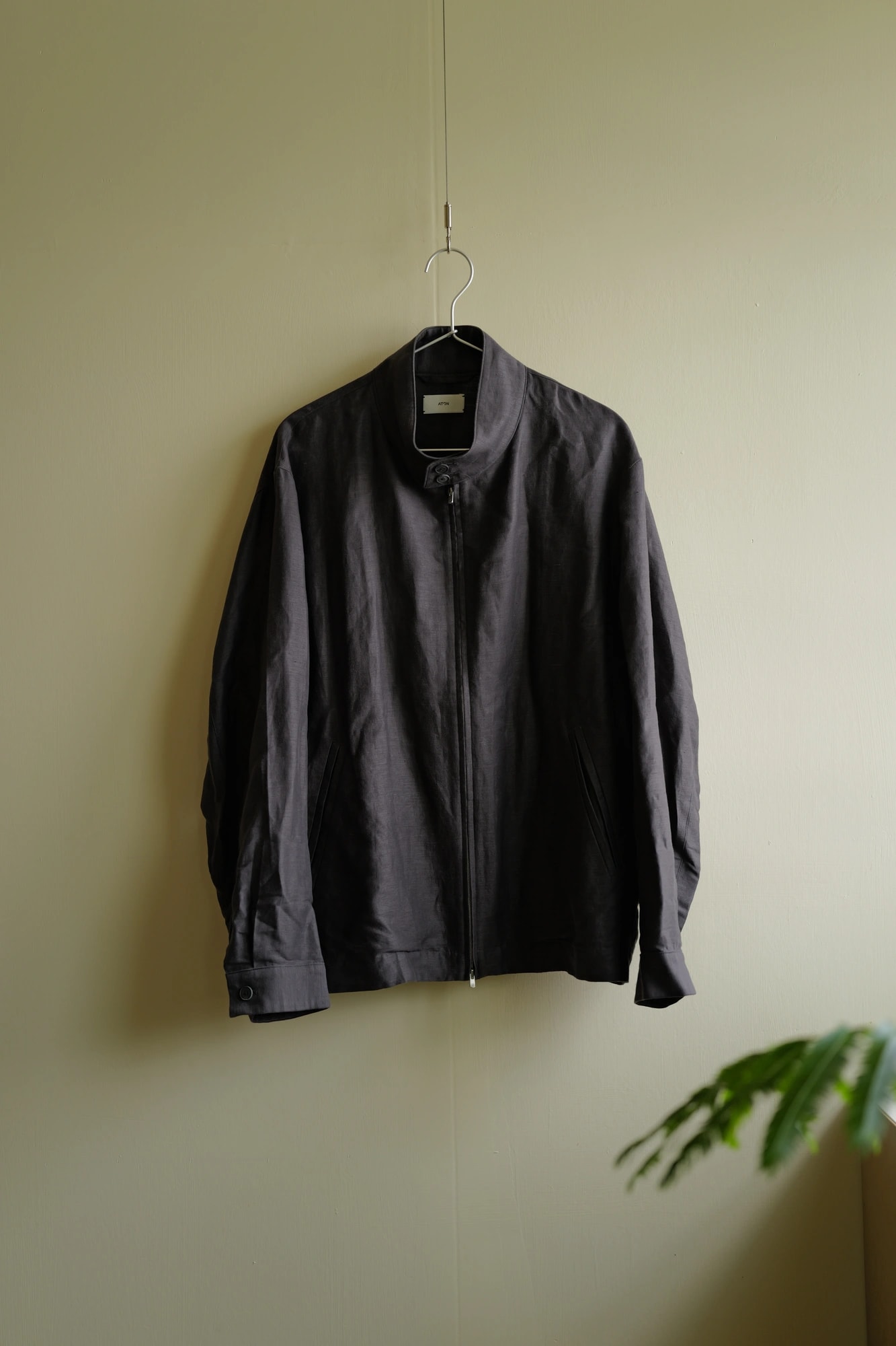 ATON COTTON HEMP SATIN HARRINGTON JACKET