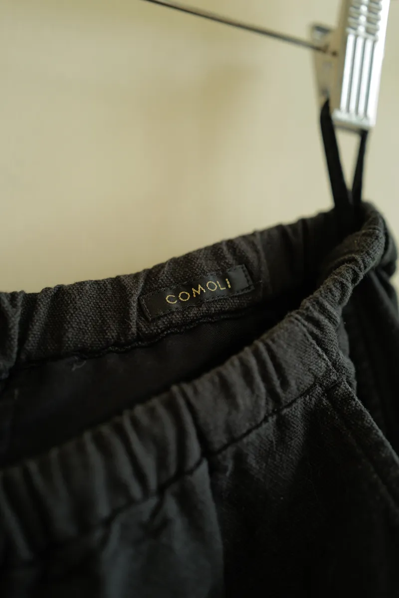 COMOLI Cotton Ducks Tapered Pants — 2