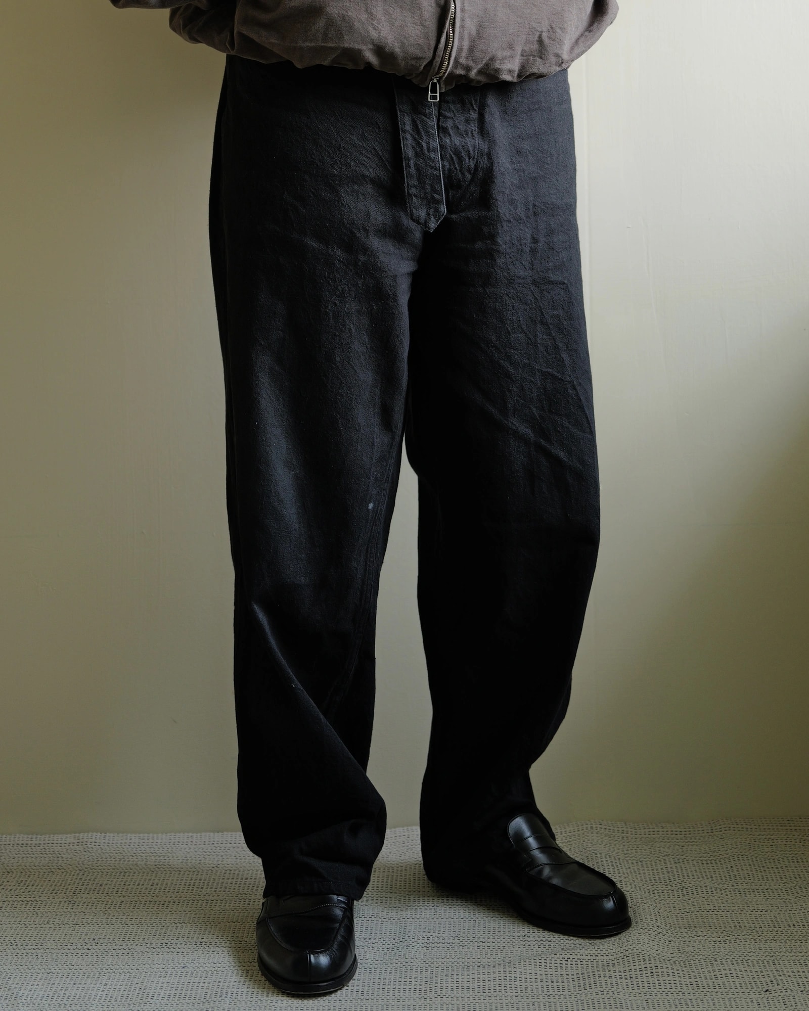 COMOLI Denim Belted Pants — 5