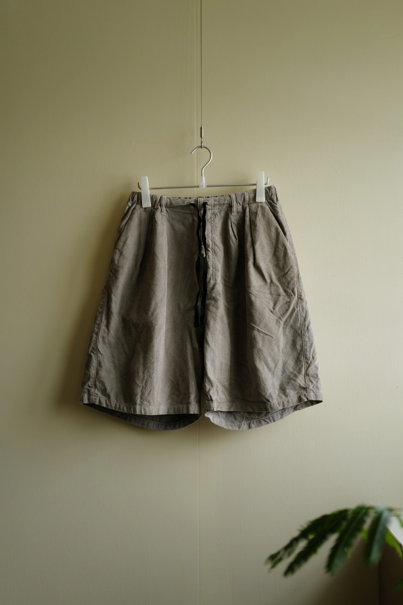 ANCELLM C/R DUCK SHORT PANTS — 1