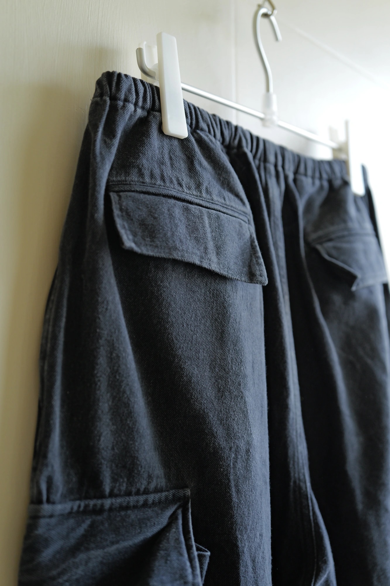 COMOLI Black Drill 6P Pants — 4