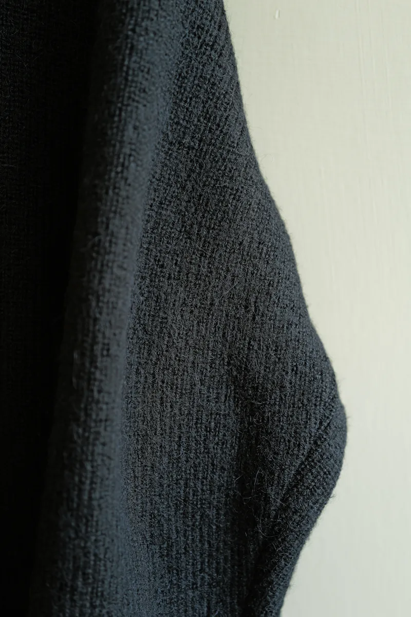 ATON Oversized Cardigan — 4